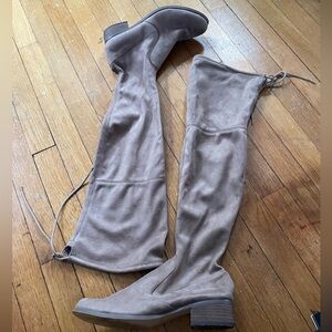 Women's Over-the-Knee Boots in gray small heel faux suede size 8.5